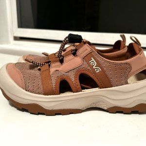 Anthropologie Teva Outflow Cutout Sneakers Honey Color Size 7